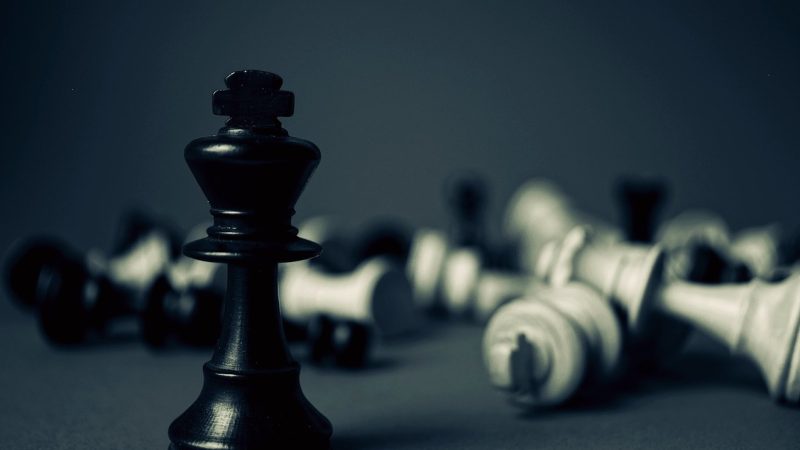 捕鱼达人小游戏视角下的国际象棋棋子全解析：功能与实战作用深度剖析